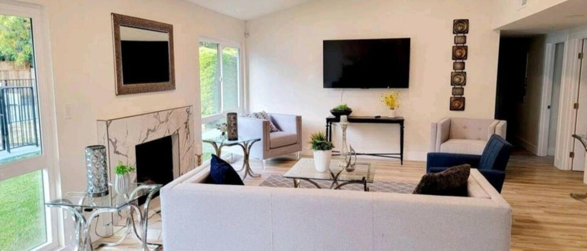 Spacious 4bed 2bath, Gated Pool, Wi-fi, Garage Los Ángeles